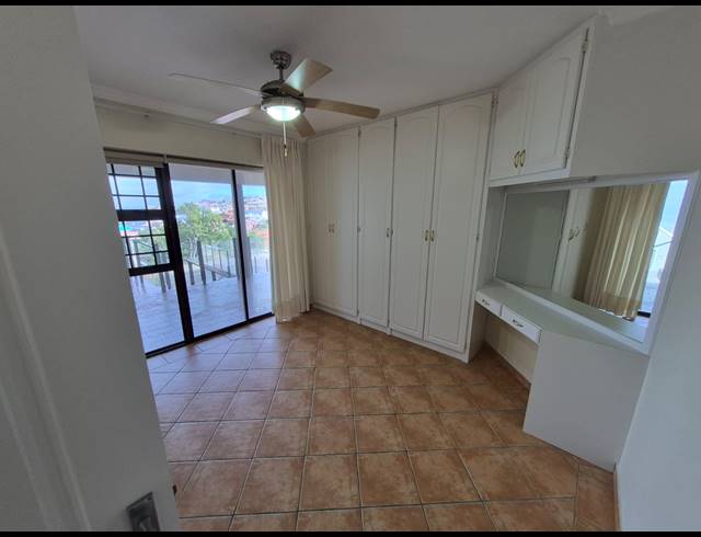 4 BEDROOM HOUSE FOR SALE IN DANA BAY
